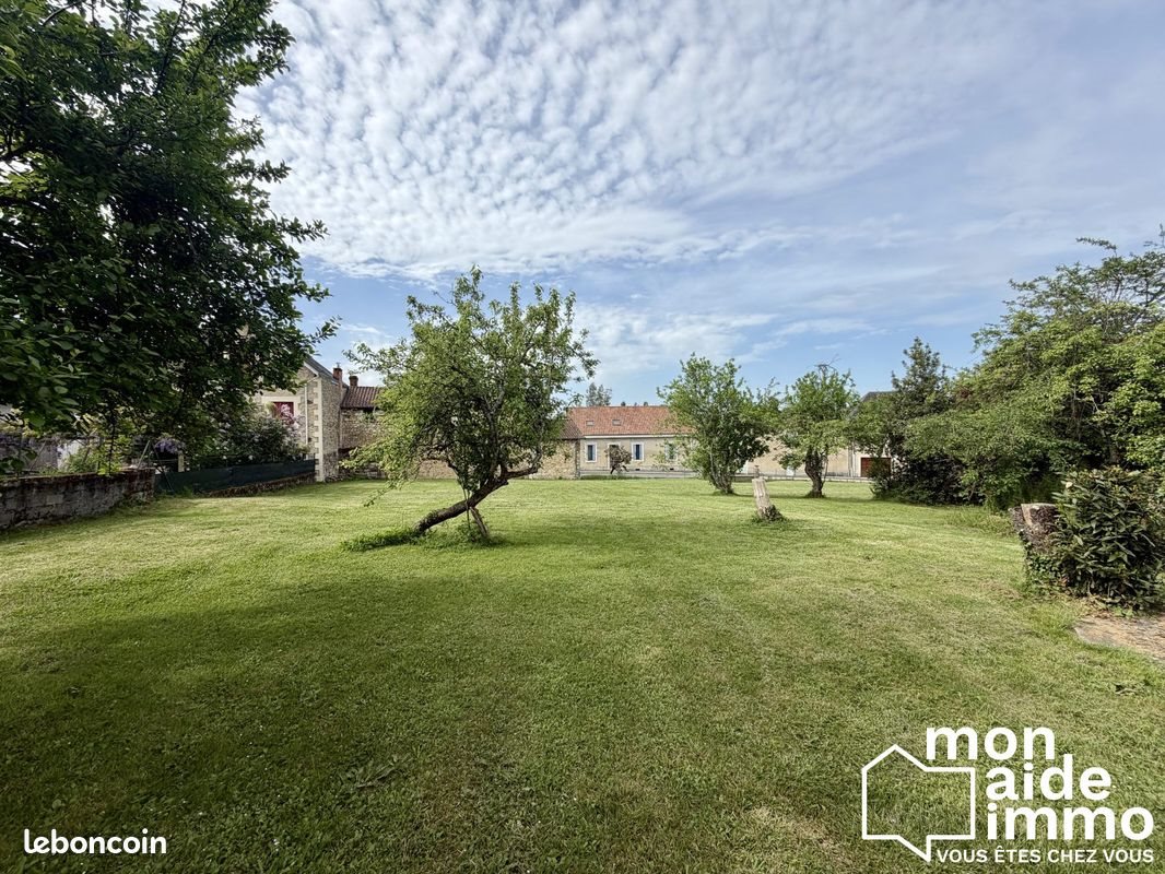 Maison à vendre, 325m², Thiviers