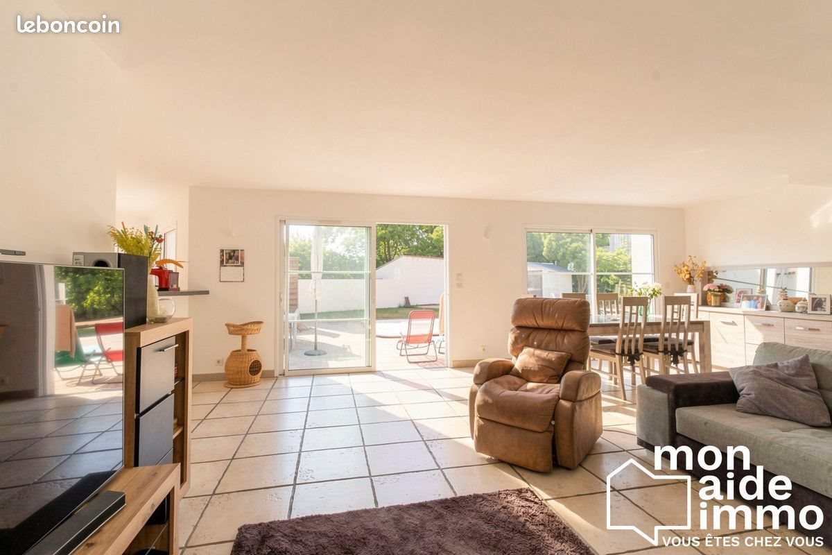 Maison à vendre, 175m², Dompierre-sur-Mer