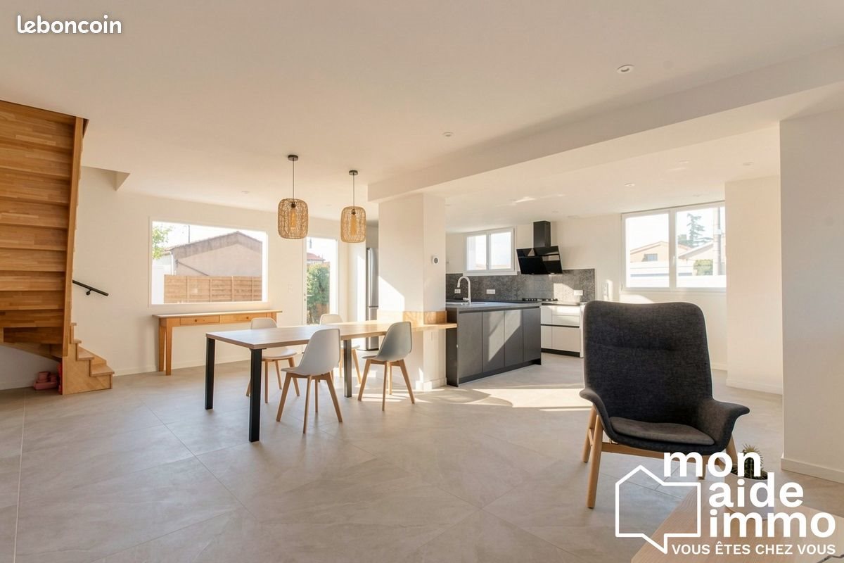 Maison à vendre, 122m², Rochefort