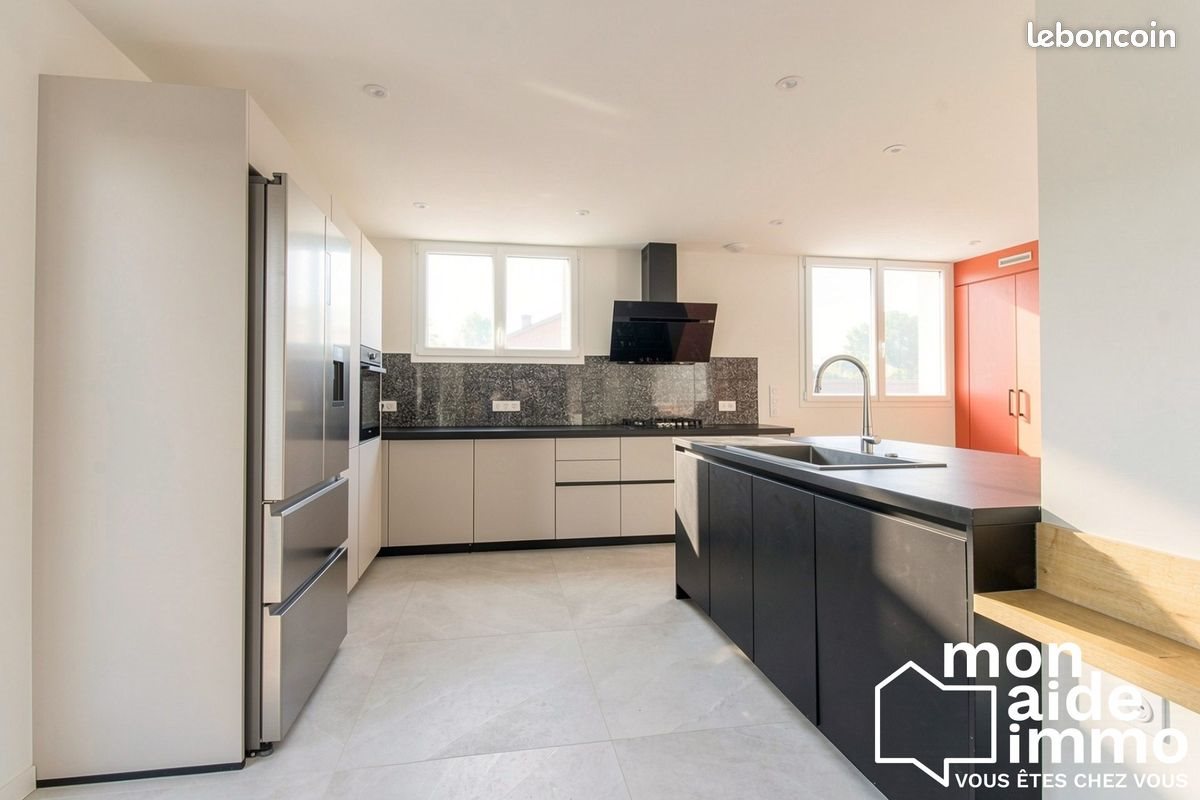 Maison à vendre, 122m², Rochefort