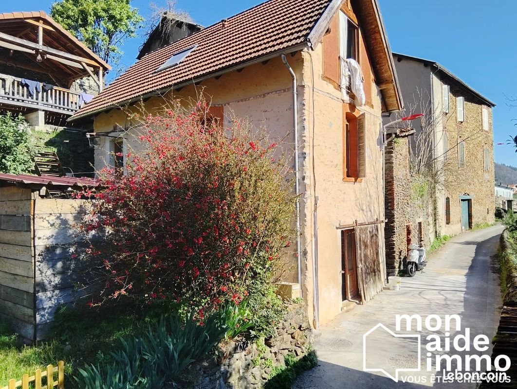 Maison à vendre, 61m², Viviez