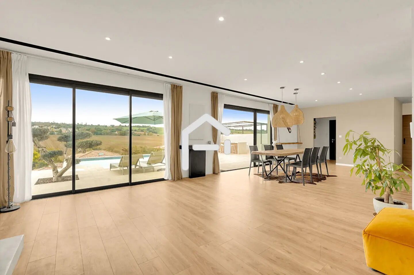 Maison à vendre, 160m², Aureville