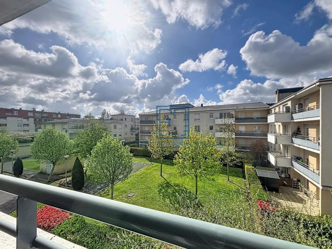Appartement à vendre, 76m², Trappes
