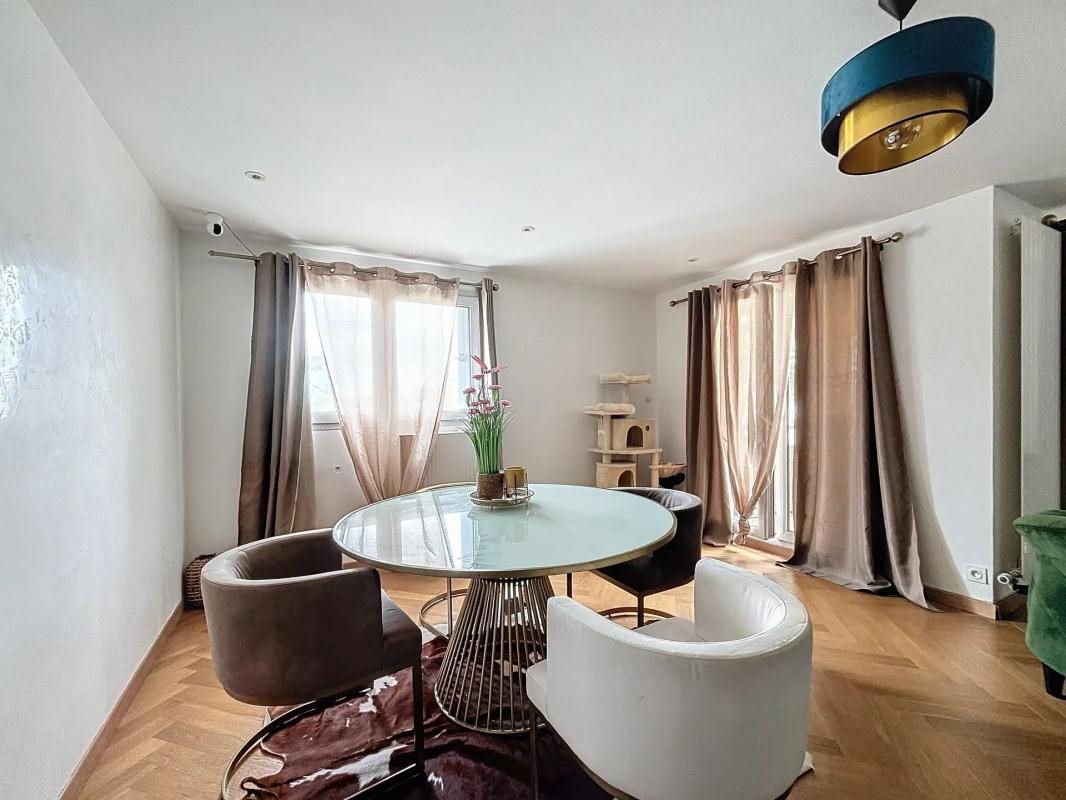 Appartement à vendre, 77m², Elancourt