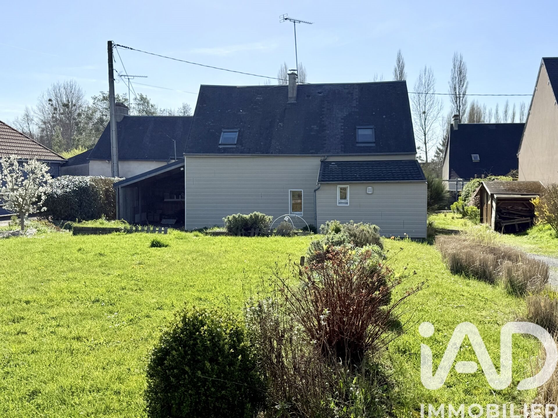 Maison à vendre, 81m², Tourville-sur-Sienne