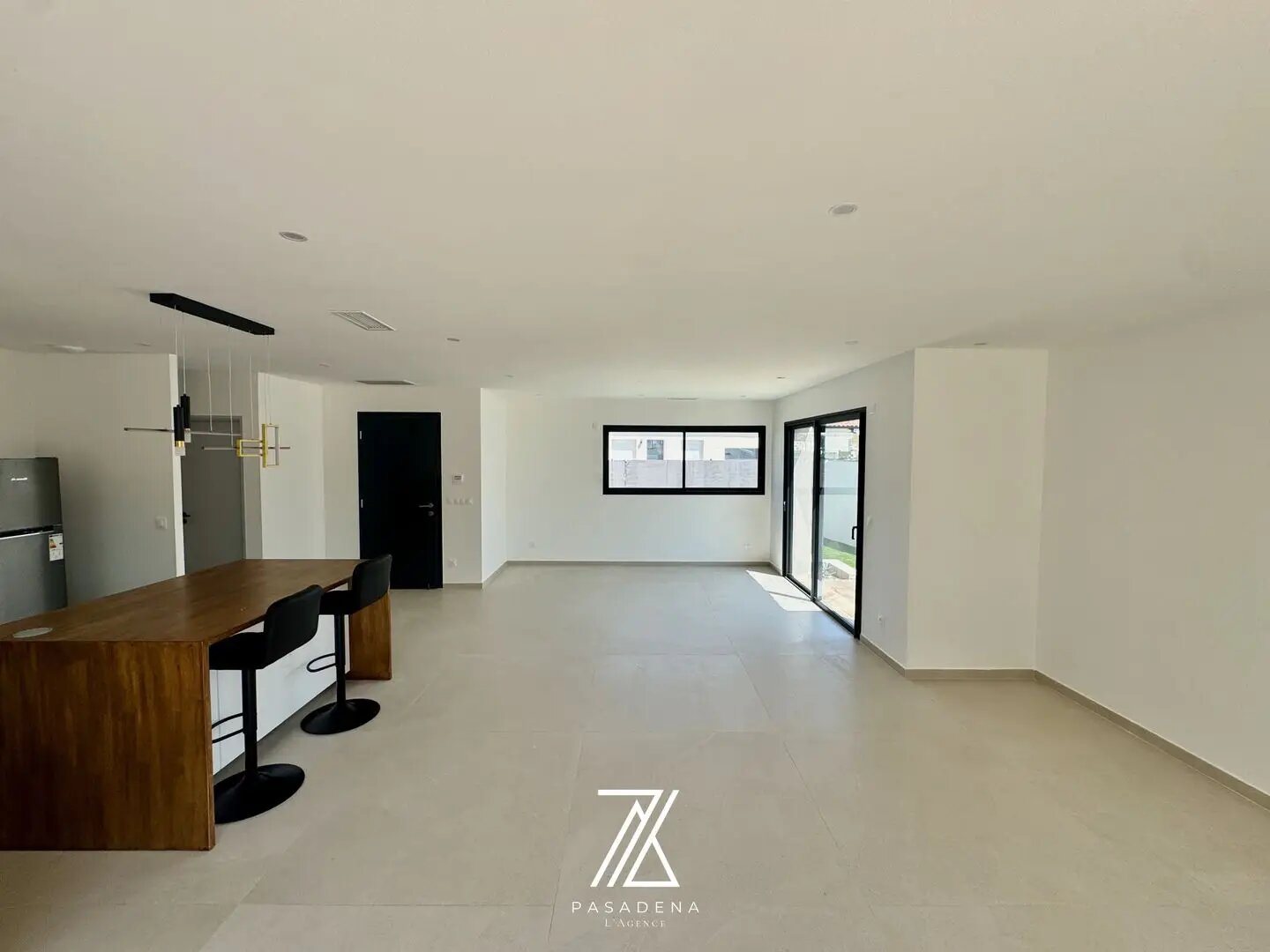 Maison à vendre, 105m², Plaissan
