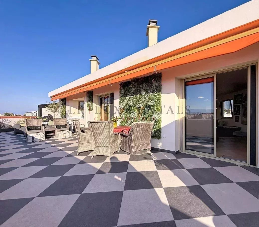 Appartement à vendre, 94m², Antibes