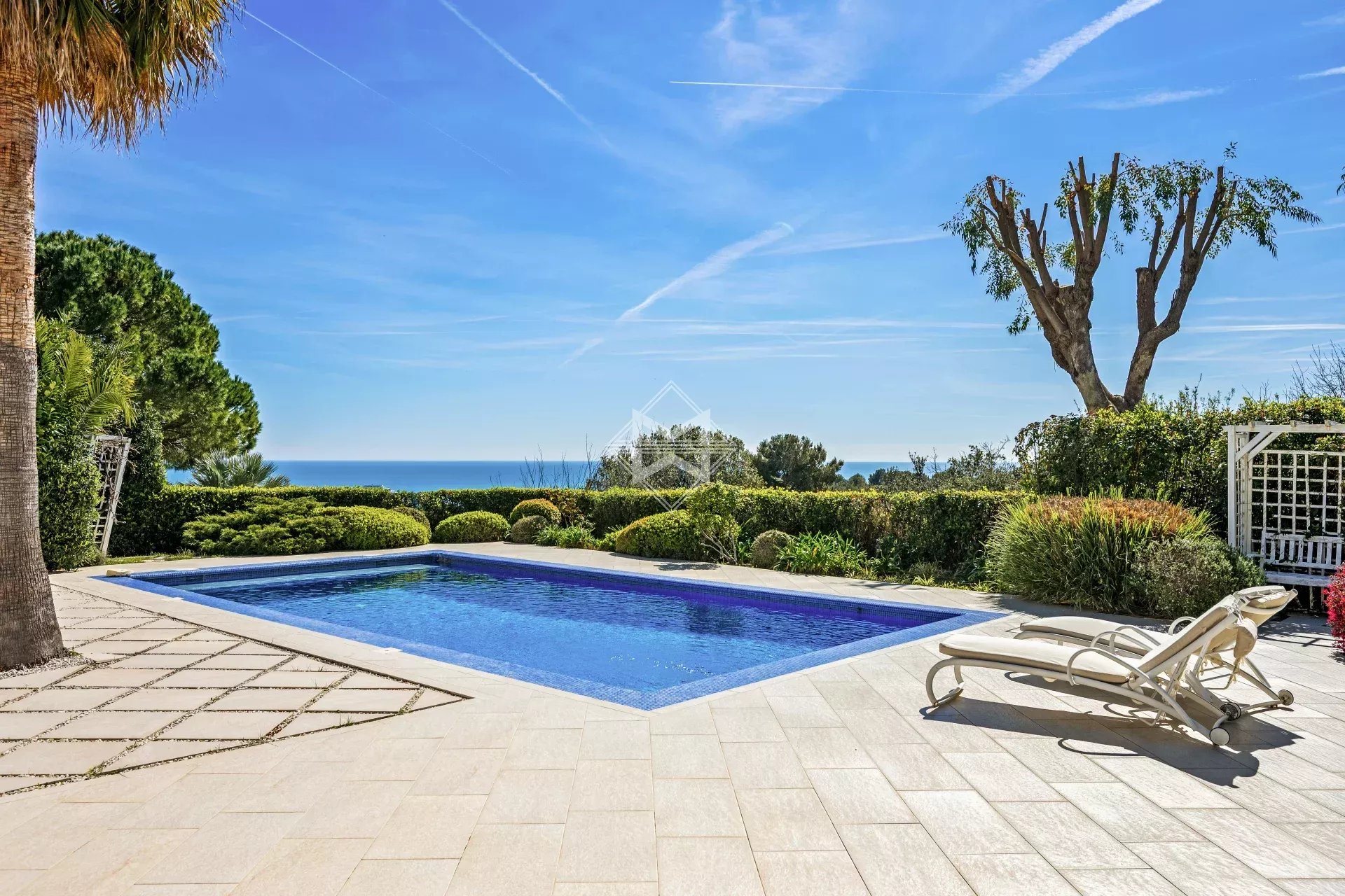 Maison à vendre, 303m², Villeneuve-Loubet
