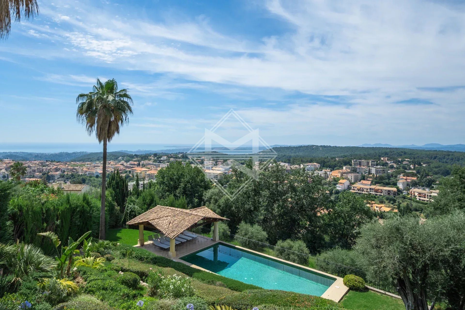Maison à vendre, 321m², Vence