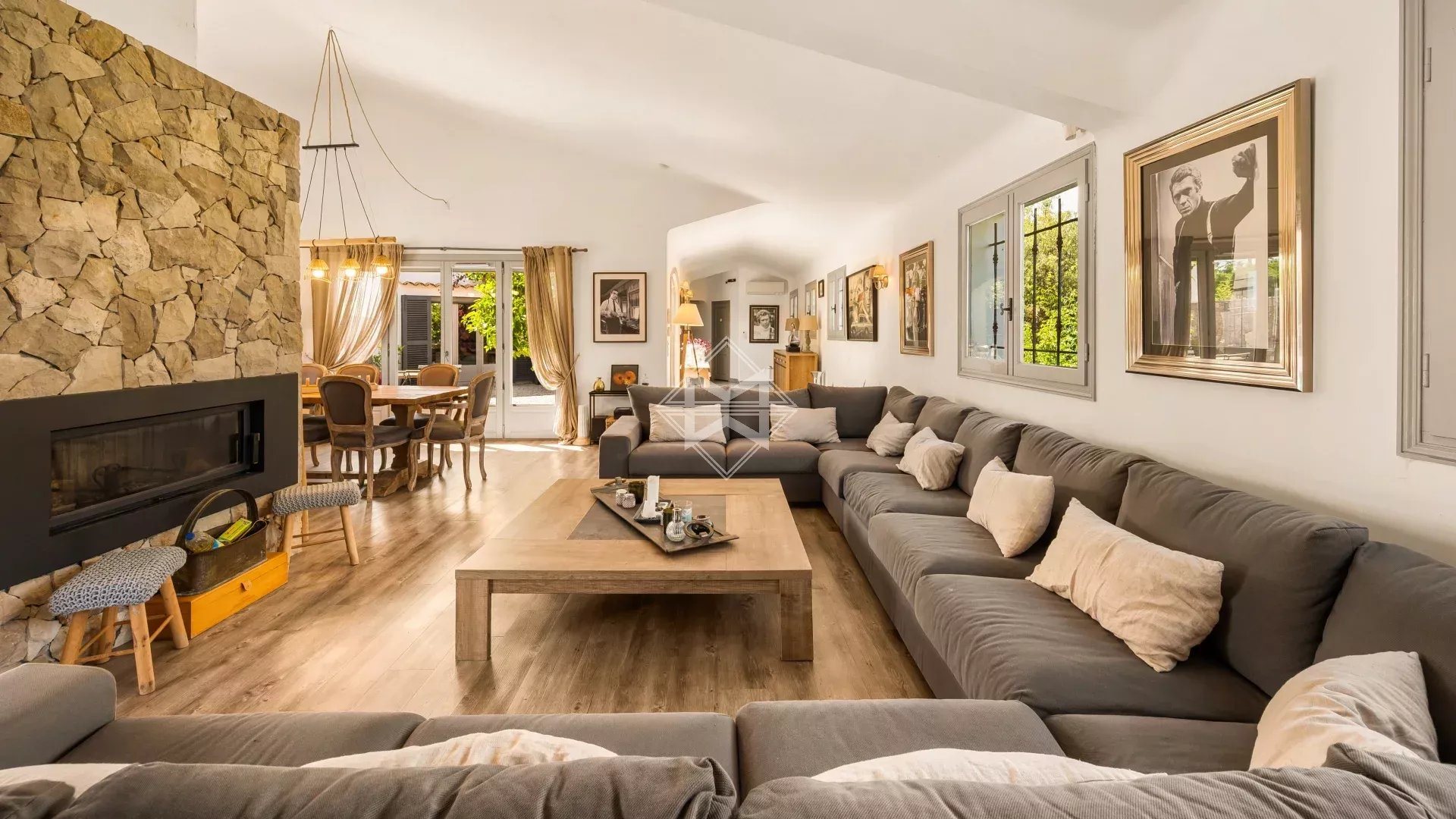 Maison à vendre, 270m², Cagnes-sur-Mer