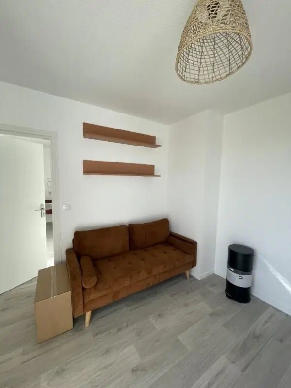Appartement à louer, 35m², Rochefort