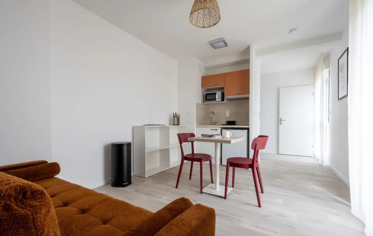 Appartement à louer, 35m², Rochefort