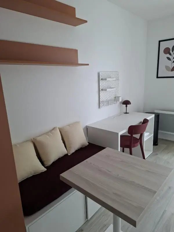Appartement à louer, 22m², Rochefort
