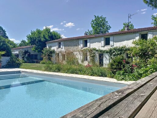 Maison 8 pièces 250 m² · à La Rochelle · 250 m² · 1 386 000 €
