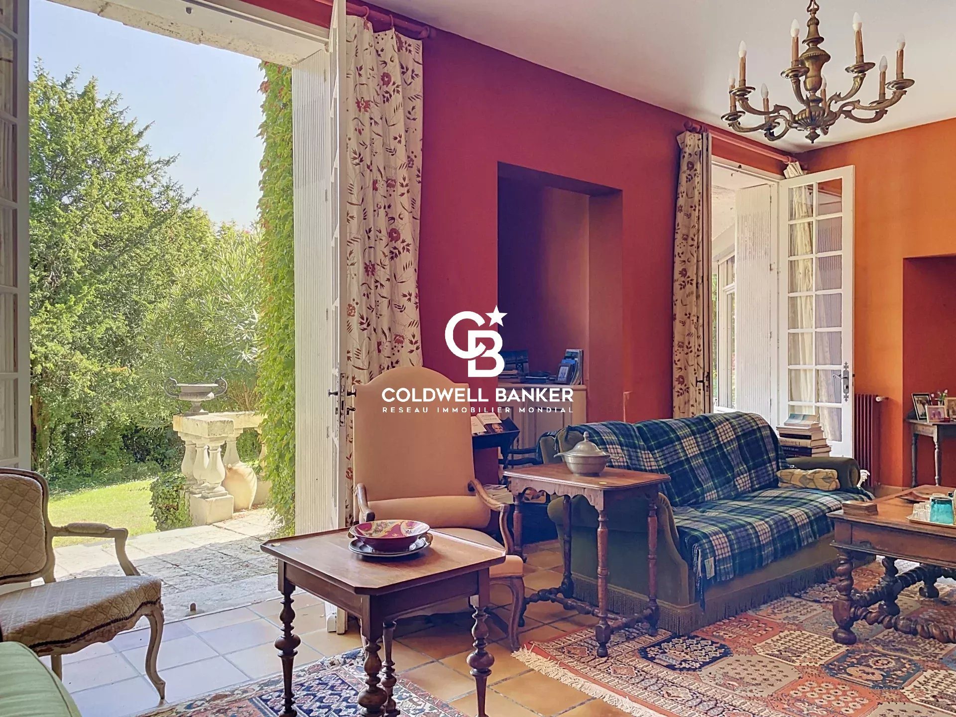 Maison à vendre, 256m², Saintes