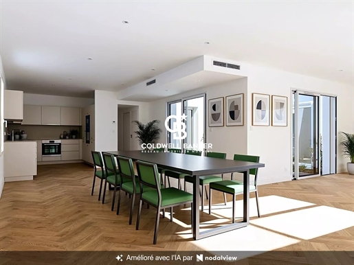 Maison 4 pièces 121 m² · à La Jarrie · 121 m² · 480 000 €