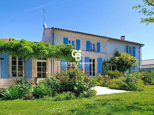 Maison 9 pièces 191 m² · à Fontcouverte · 191 m² · 460 000 €