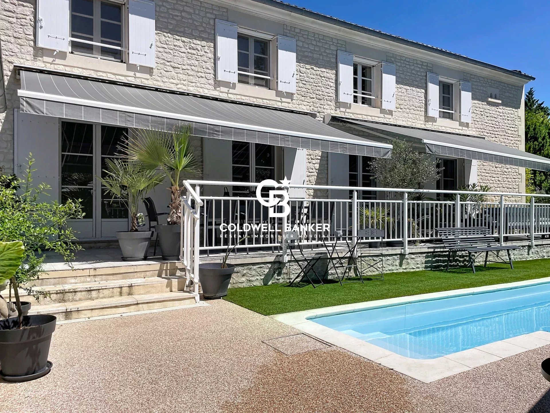 Maison à vendre, 240m², Saintes