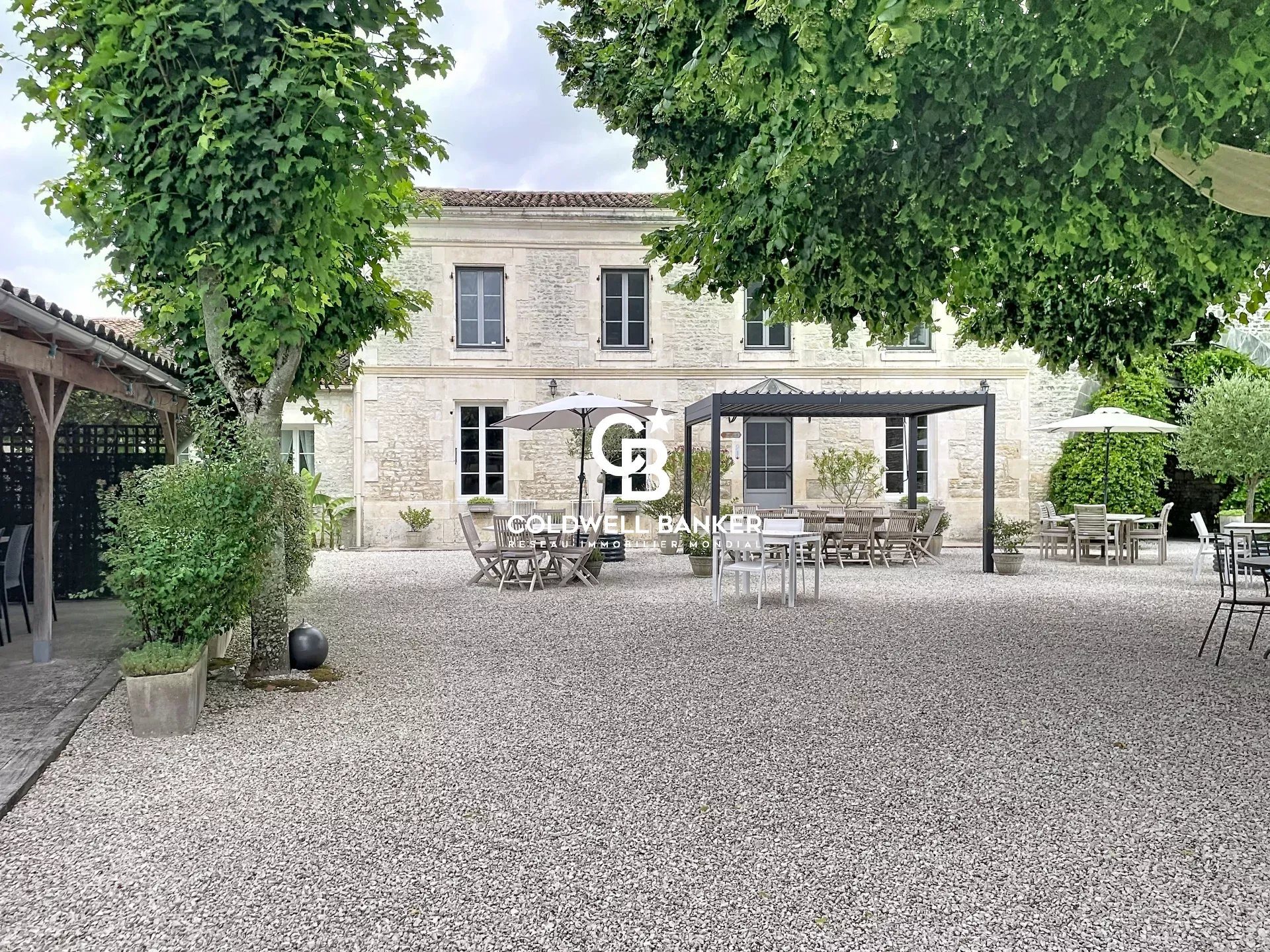 Maison à vendre, 371m², Aumagne