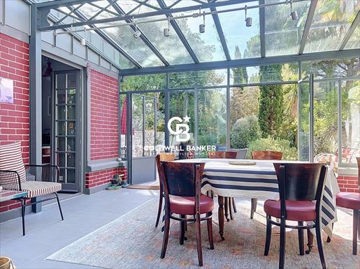 Maison 7 pièces 173 m² · à La Rochelle · 173 m² · 1 100 000 €