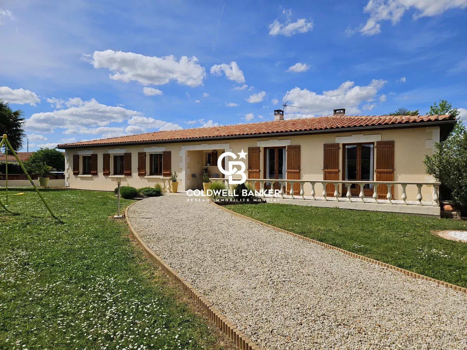 Maison à vendre, 177m², Burie