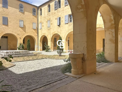 Maison 2 pièces 47 m² · à La Rochelle · 47 m² · 300 000 €