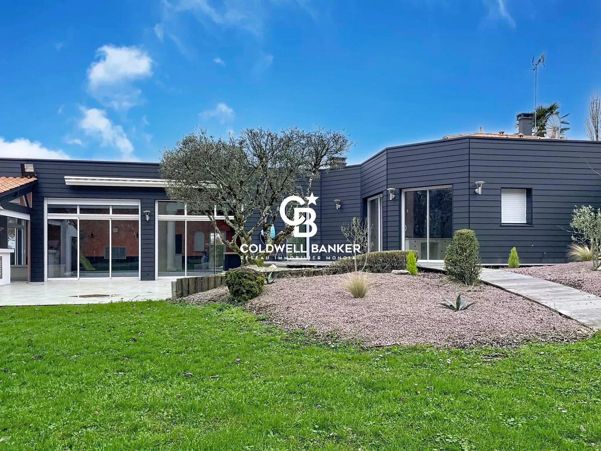 Maison à vendre, 491m², Jazennes
