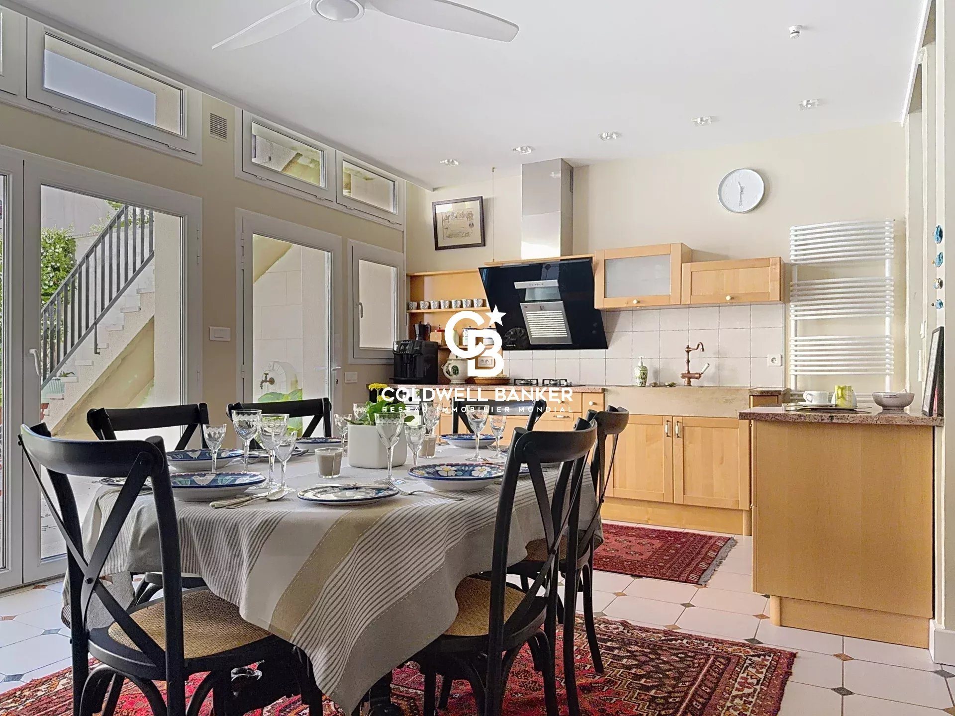 Maison à vendre, 270m², Saintes