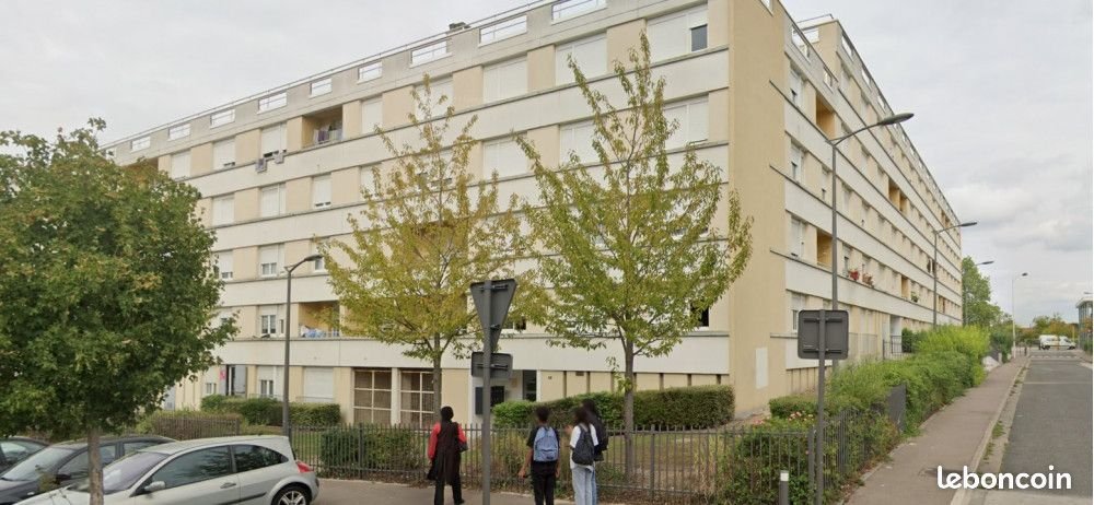 Appartement à louer, 66m², La Chapelle-Saint-Luc
