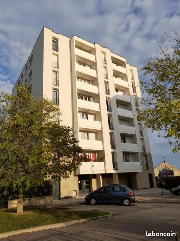 Appartement à louer, 79m², La Chapelle-Saint-Luc