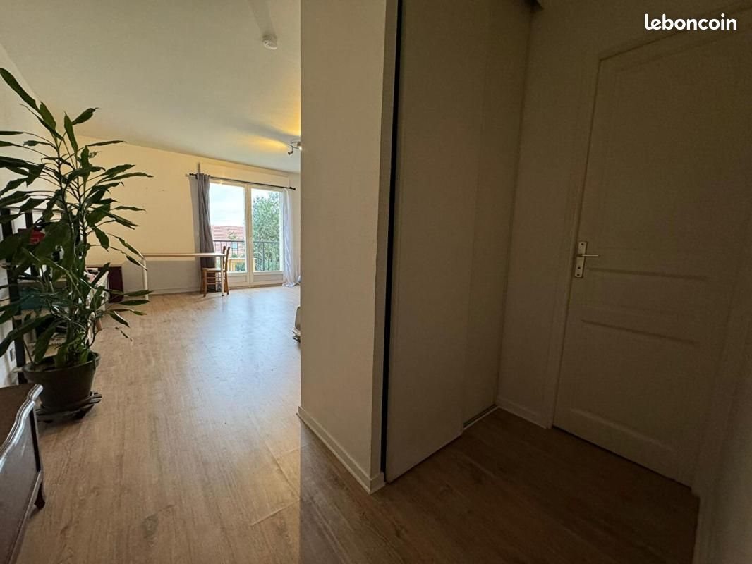 Appartement à vendre, 33m², Epône