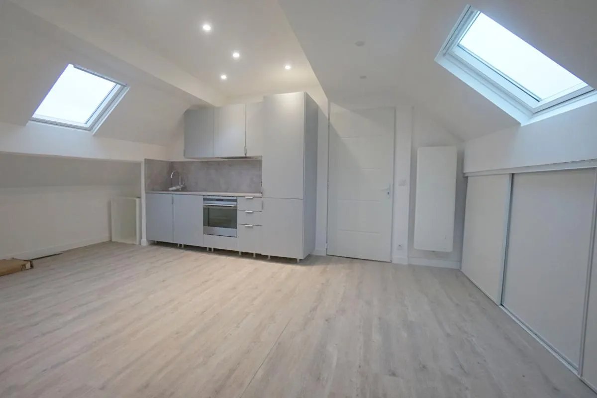 Appartement à louer, 33m², Epône