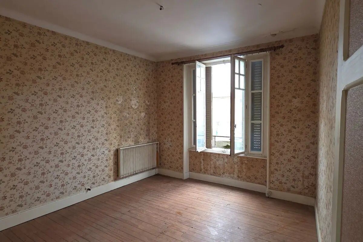 Maison à vendre, 324m², Courpière