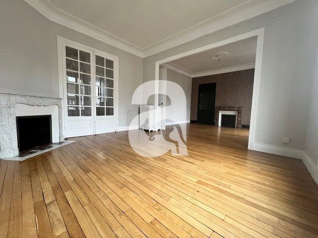 Maison à vendre, 560m², Soissons