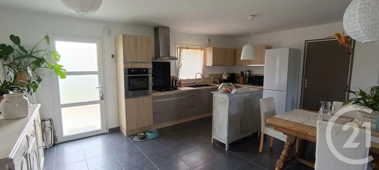 Maison à louer, 139m², Quéven
