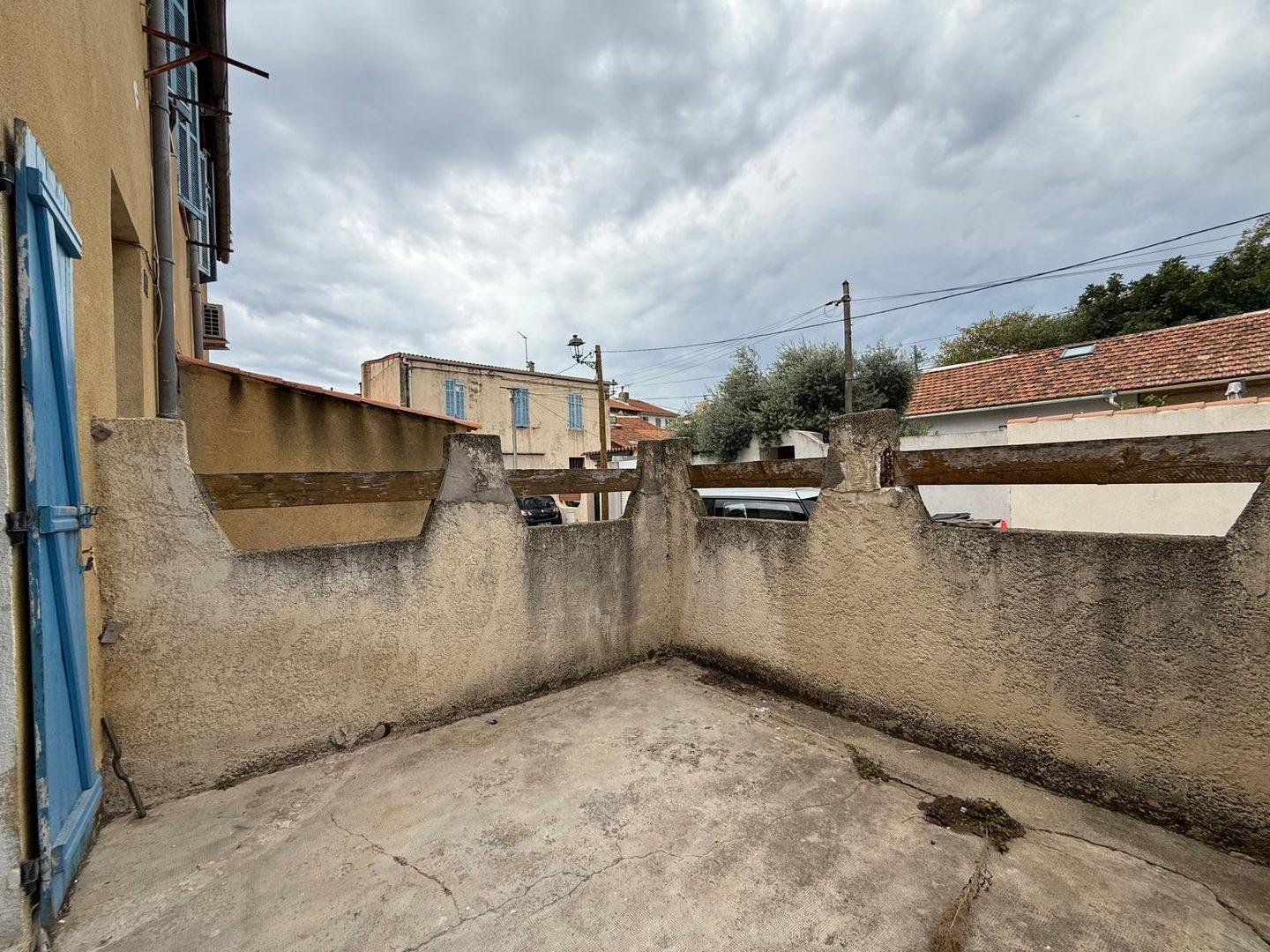 Appartement à louer, 35m², Marseille 16ème
