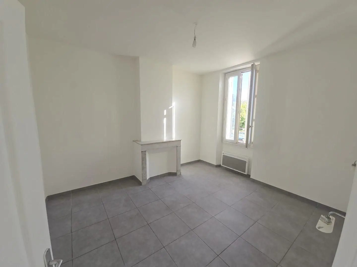 Appartement à louer, 38m², Marseille 9ème