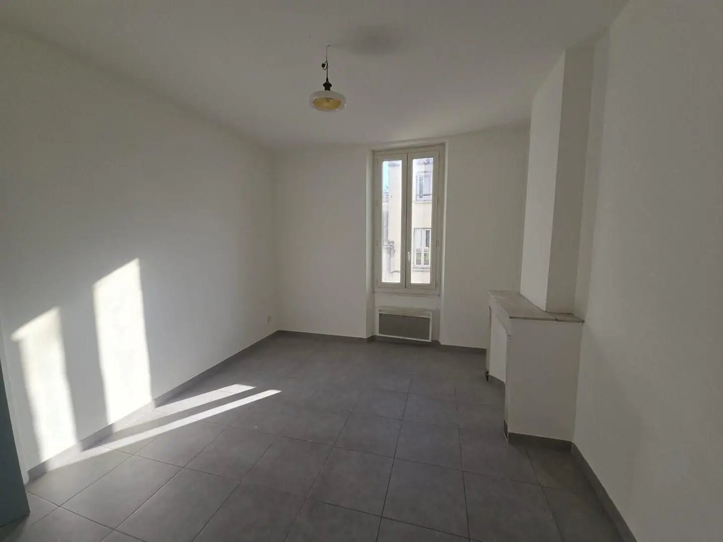Appartement à louer, 38m², Marseille 9ème