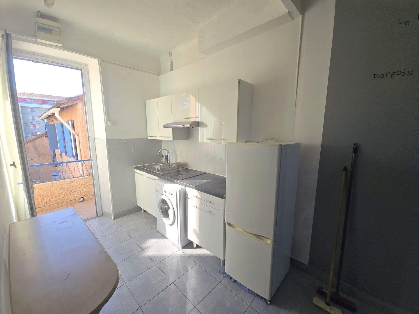 Appartement à louer, 21m², Marseille 12ème