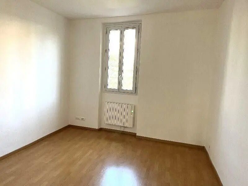 Appartement à louer, 84m², Auriol