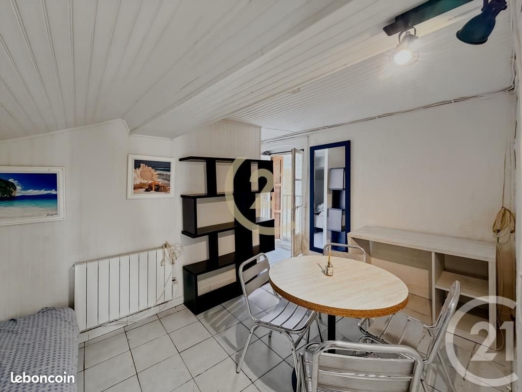 Appartement à louer, 24m², Bastia