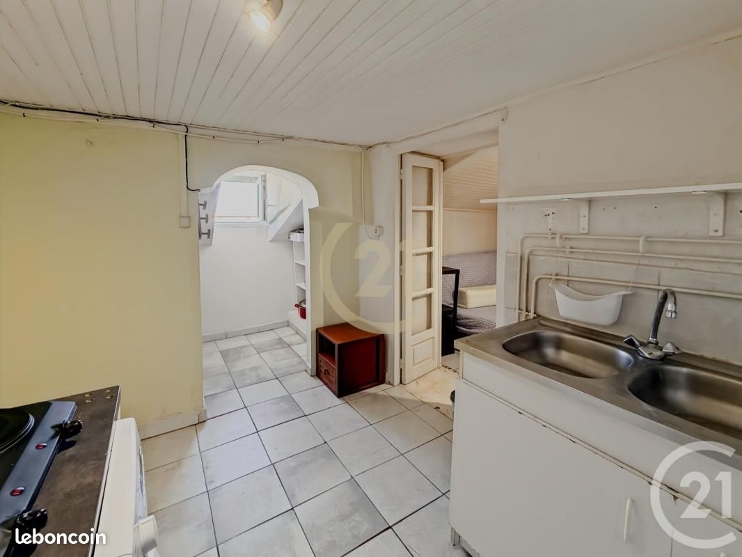 Appartement à louer, 24m², Bastia