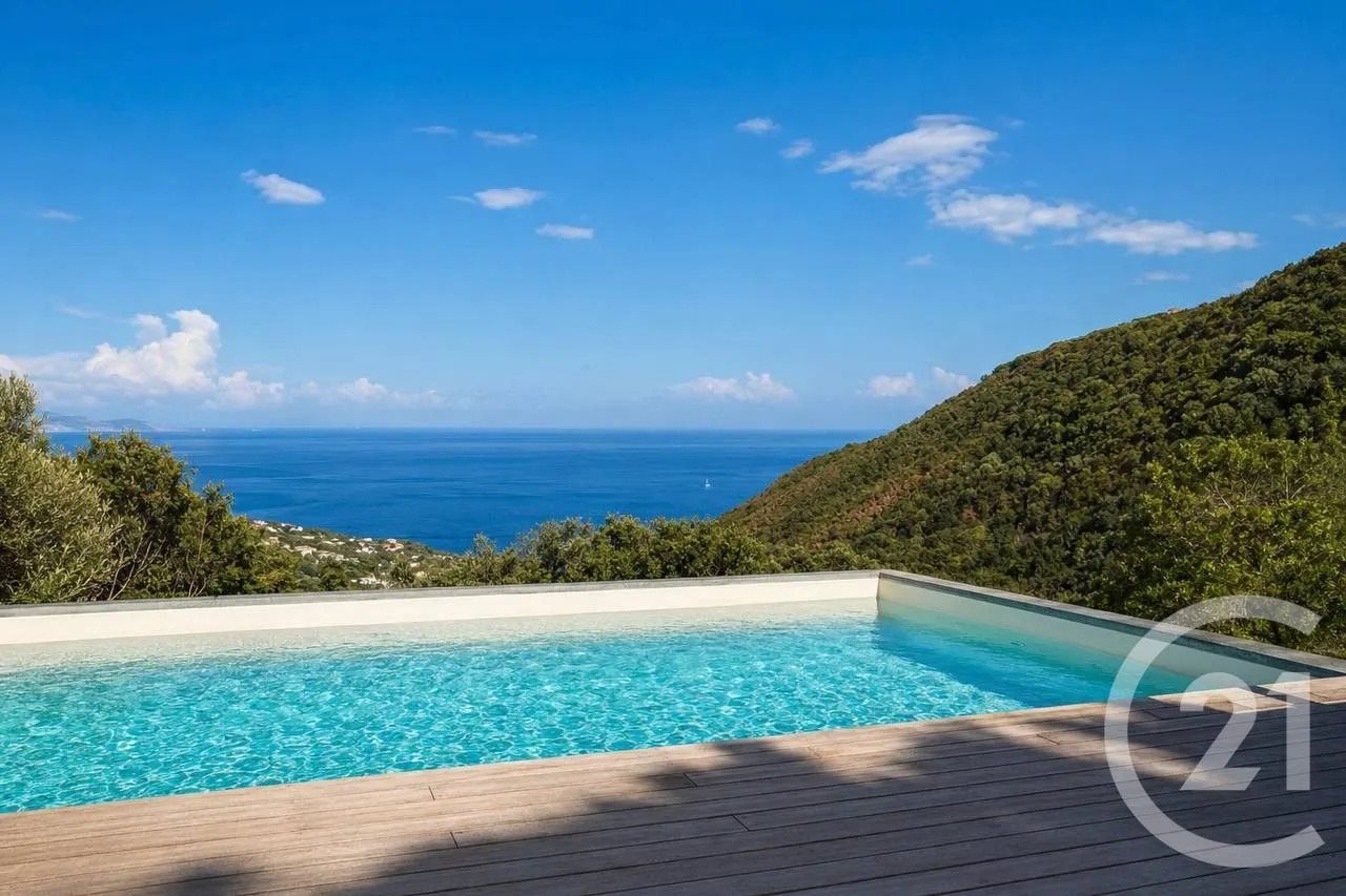 Maison à vendre, 262m², San-Martino-di-Lota
