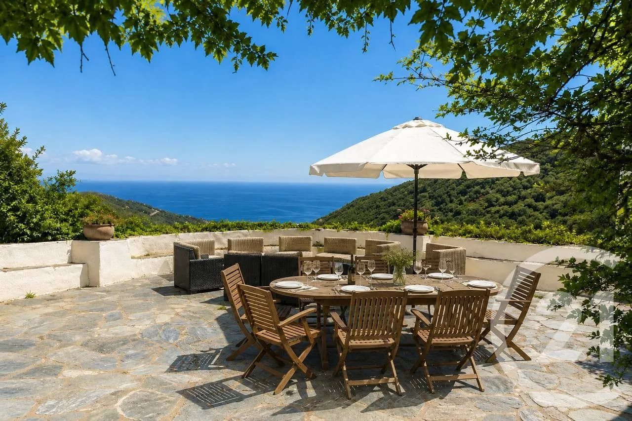 Maison à vendre, 262m², San-Martino-di-Lota