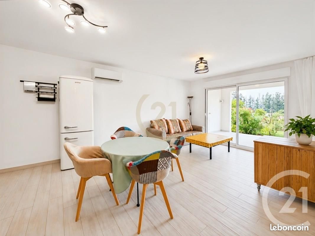 Appartement à louer, 61m², Lucciana