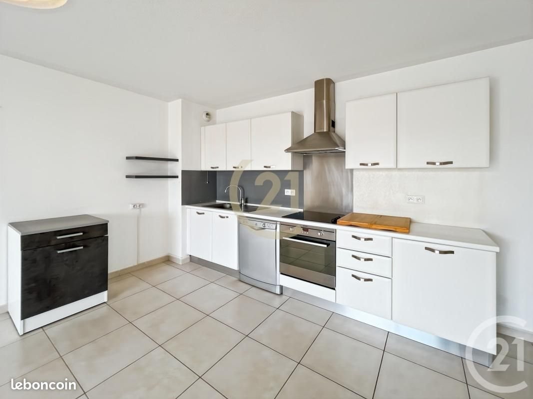 Appartement à louer, 69m², L'Ile-Rousse