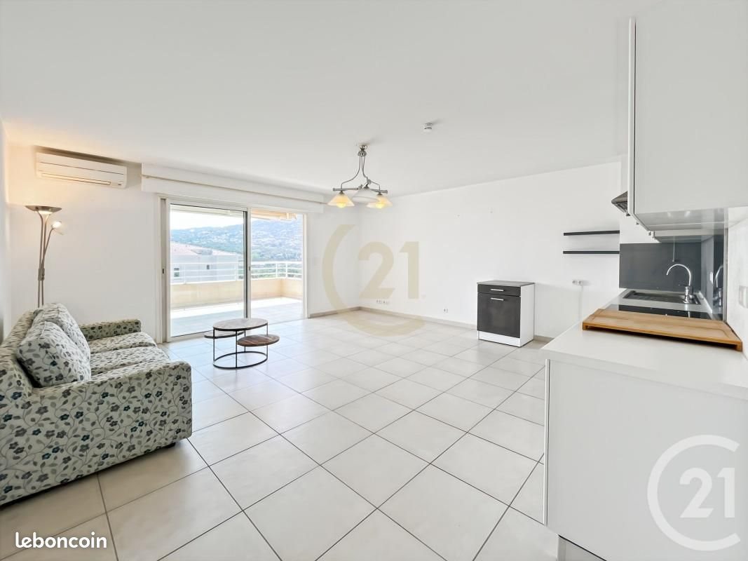 Appartement à louer, 69m², L'Ile-Rousse