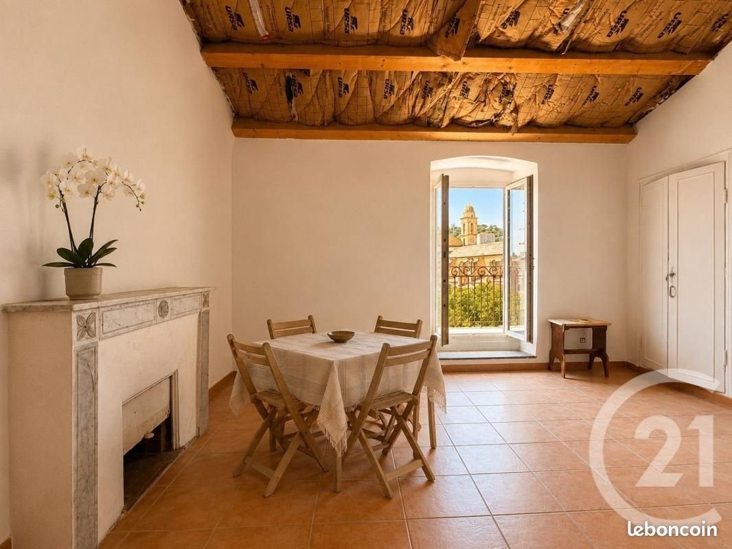 Appartement à vendre, 83m², Bastia