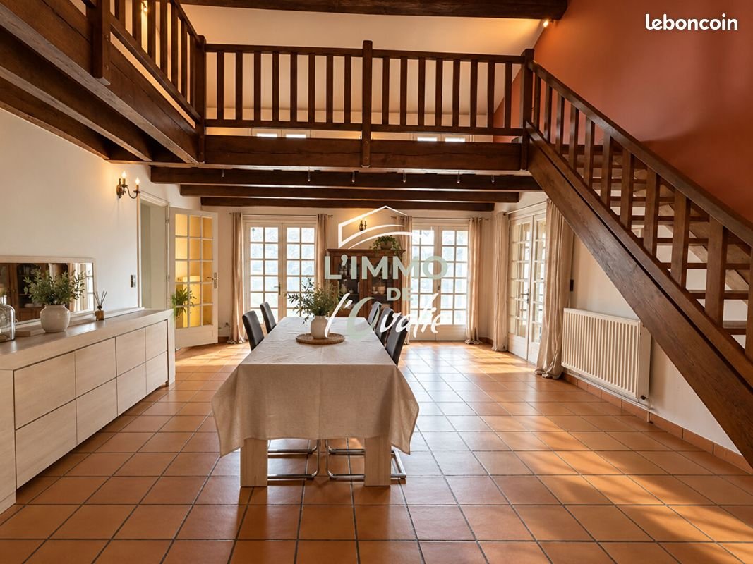 Maison à vendre, 231m², La Salvetat-Belmontet