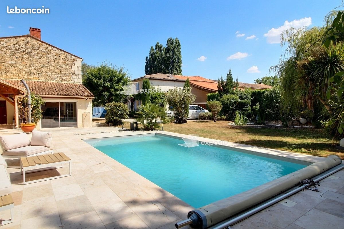 Maison à vendre, 190m², Le Vanneau-Irleau